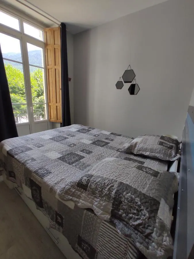 Agreable T2 Au Centre De Luchon Apartment Bagneres-de-Luchon