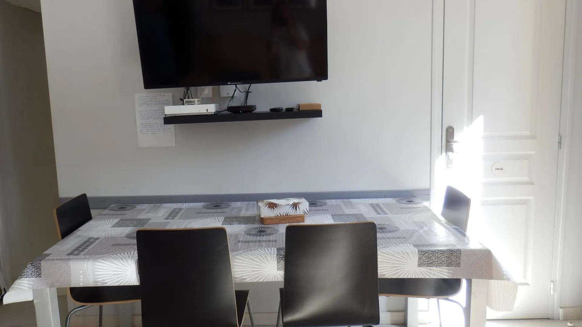 Agreable T2 Au Centre De Luchon location